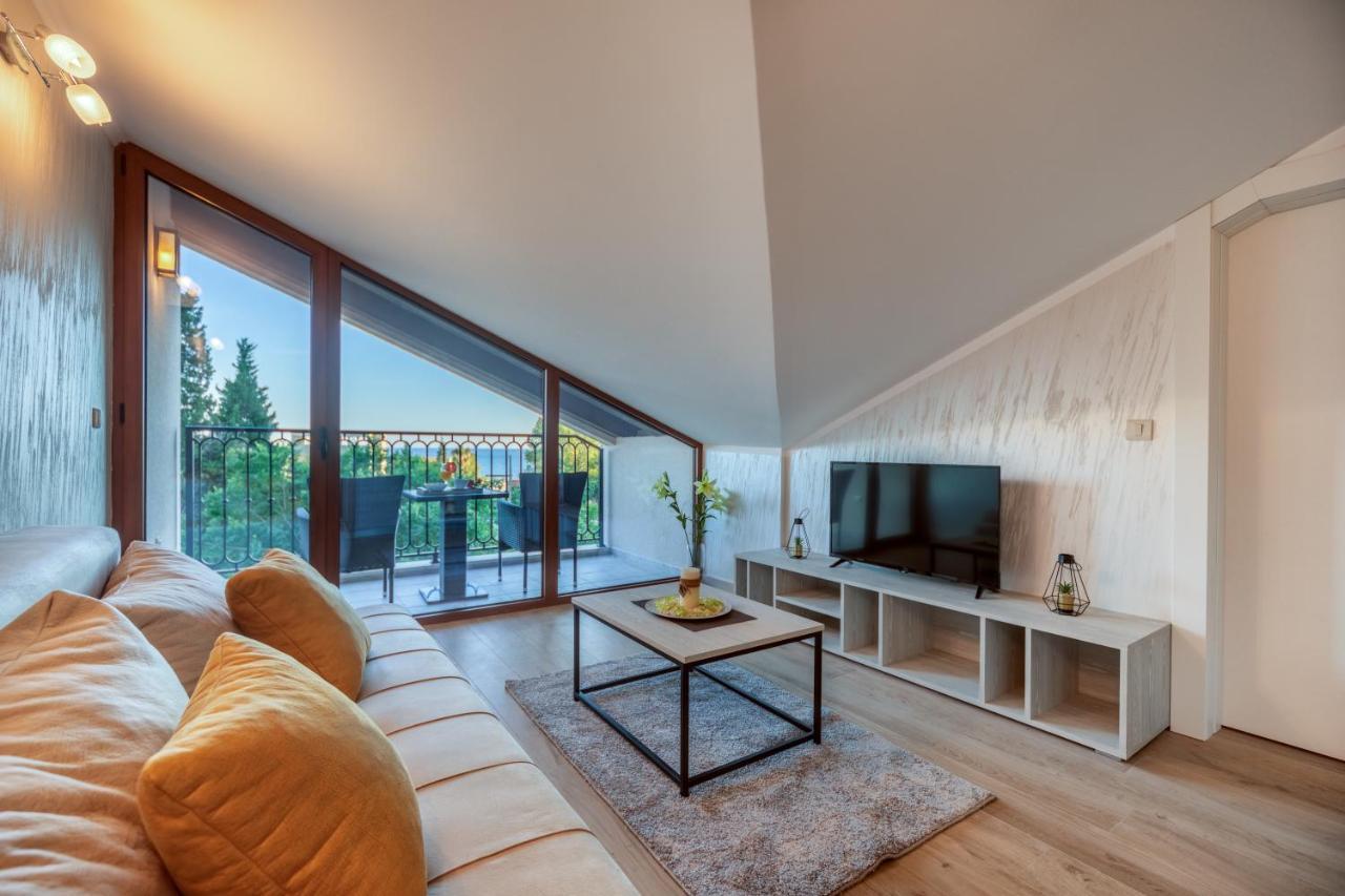 Luxury Apartments Queen Petrovac Exterior foto